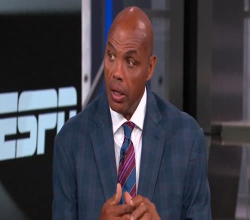 萨巴伦卡横,扫冠军,郑钦文八强,网球捷报网,网球赛事平台,网球比赛比分,网球赛事数据,网球赛事资讯